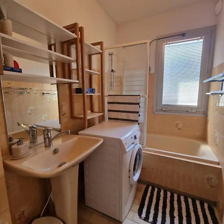 T2 Vue Mer, Proche & Parking Privee Apartment